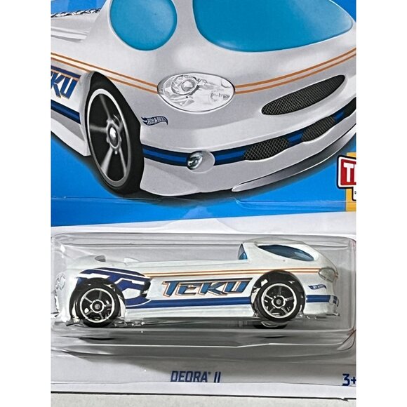 Hot Wheels Deora II Teku White Blue 2023 Then and Now Diecast Car - Picture 3 of 10